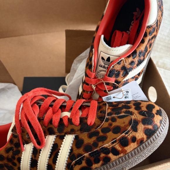 Adidas Samba OG in Cheetah - Picture 2 of 4
